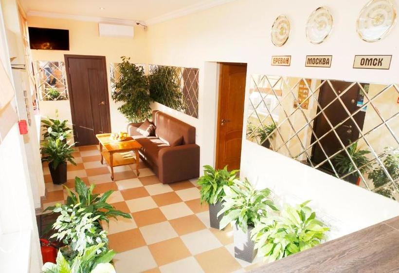 هتل Guest House Amigo