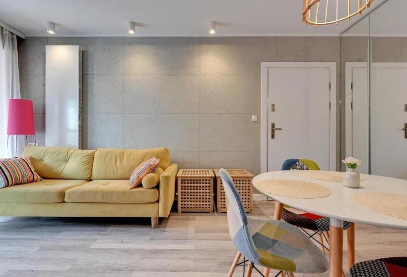 Отель Apartamenty Apartinfo Aura