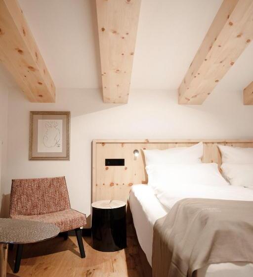 酒店 & Appartements Tiroler Buam