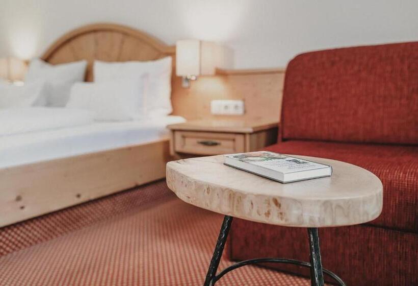 Отель & Appartements Tiroler Buam