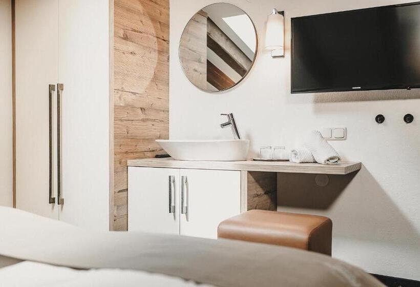 Отель & Appartements Tiroler Buam