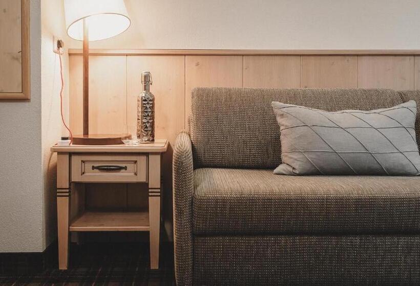 Отель & Appartements Tiroler Buam