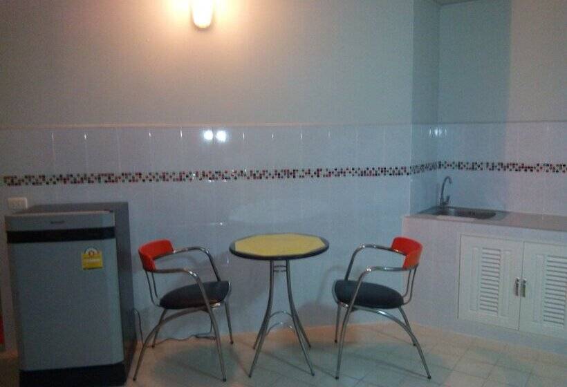 호텔 Asia Don Mueang Bangkok Condominium