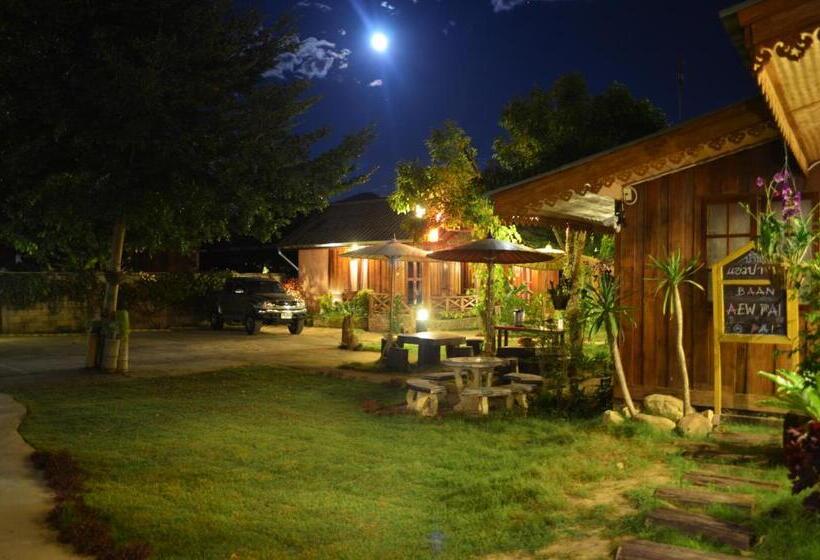 호텔 Baan Aew Pai