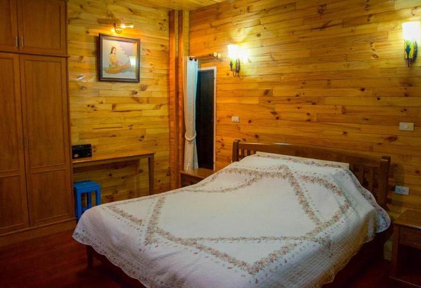 호텔 Baan Soontree Resort