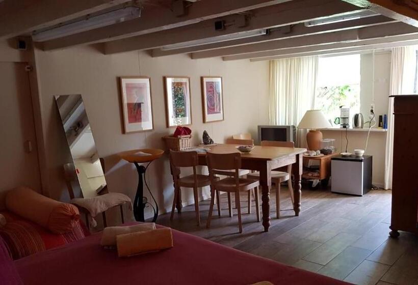 בית מלון כפרי B&b Rezonans