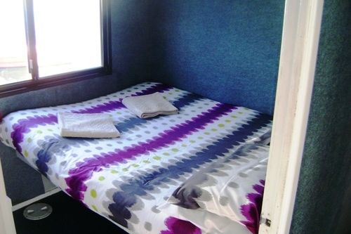 فندق Boyds Bay Houseboat Holidays