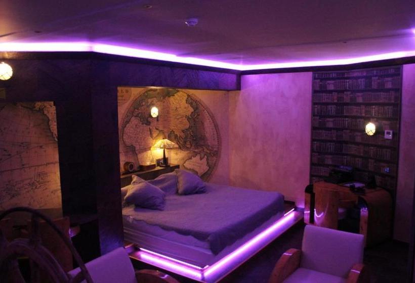 Отель Bubble Lounge