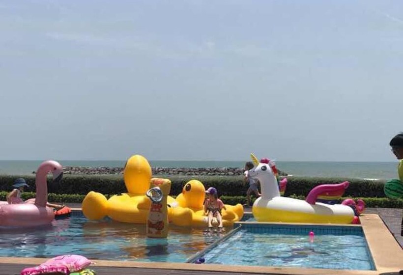 Отель Chez Nous Boutique Resort