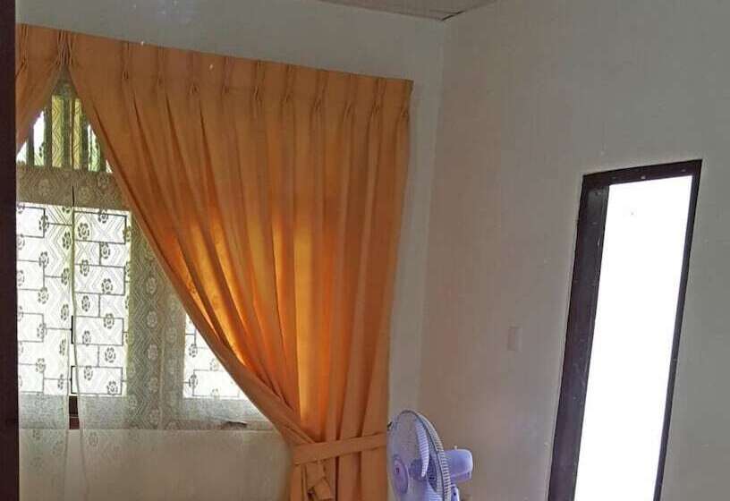 호텔 City Center Lodge