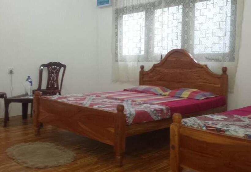 호텔 City Center Lodge