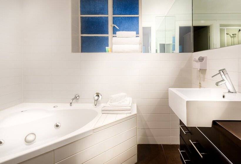 호텔 Crest On Barkly Serviced Apartments