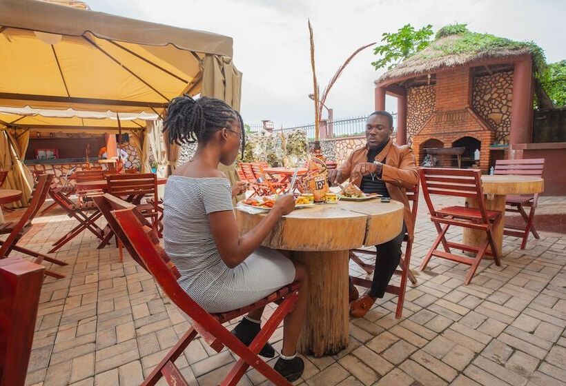 Felicia Hotel Yaounde