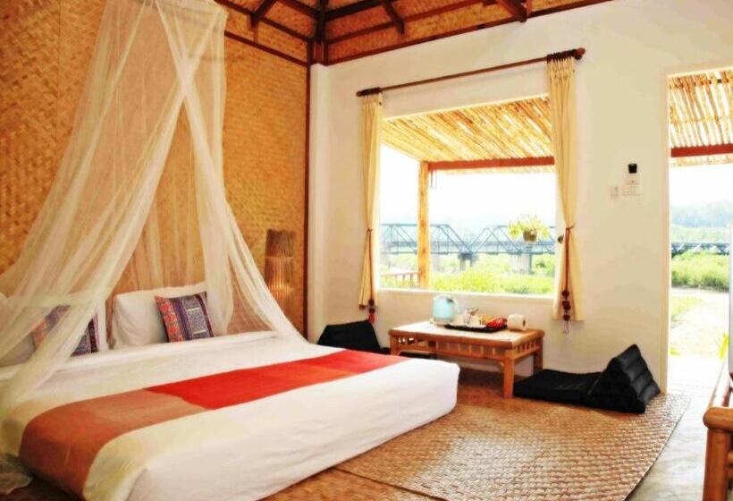בית מלון כפרי Him Naam Pai Resort