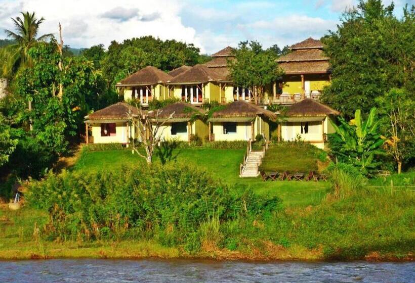 בית מלון כפרי Him Naam Pai Resort