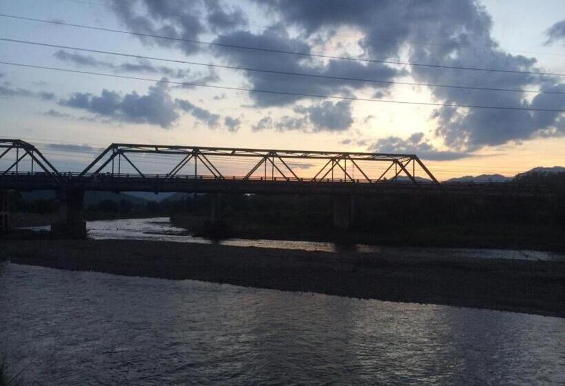 בית מלון כפרי Him Naam Pai Resort