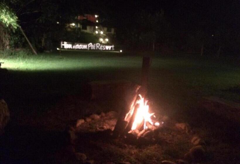 בית מלון כפרי Him Naam Pai Resort