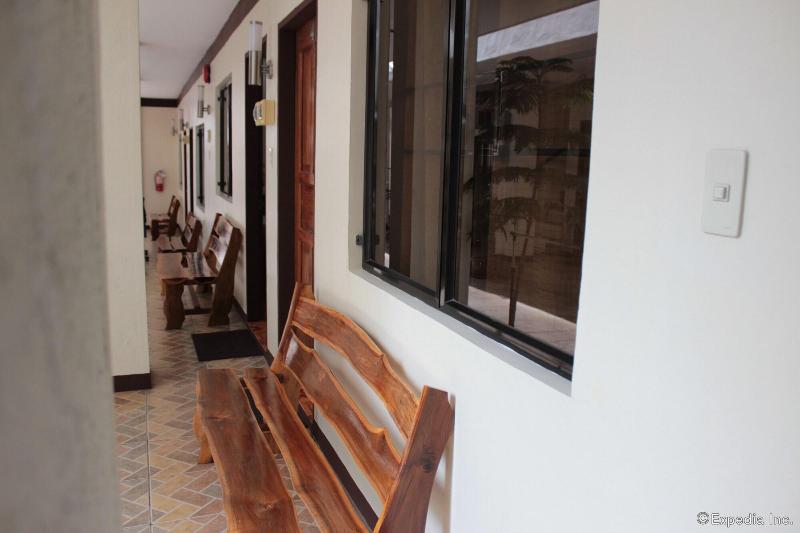 هتل Jazmine's Place