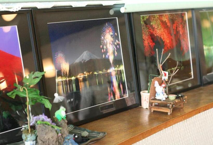 호텔 Kawaguchiko Station Inn