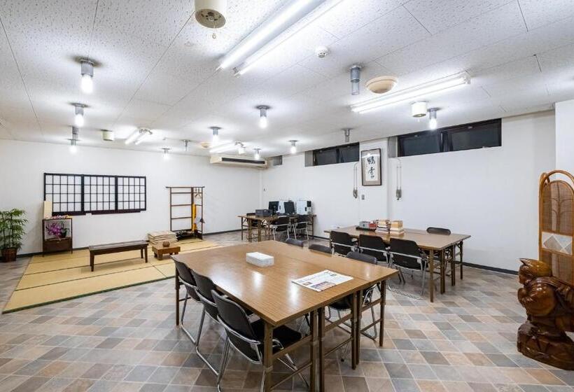 호텔 Kawaguchiko Station Inn