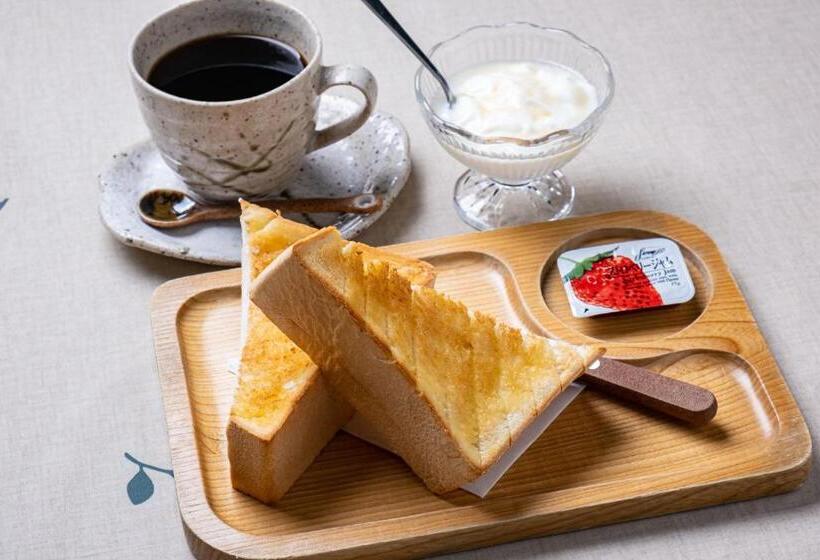 هتل Kawaguchiko Station Inn