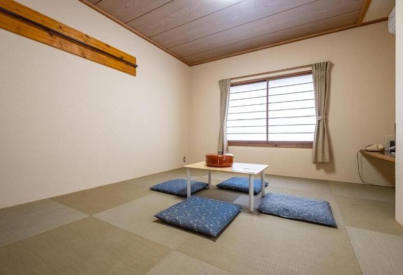 호텔 Kawaguchiko Station Inn