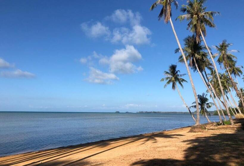 Szálloda Little Moon Villa