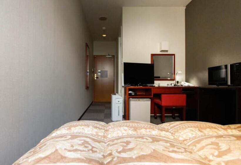 Отель Livemax Budget Hamamatsu Ekimae