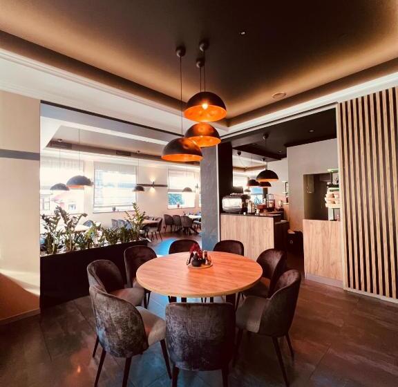 هتل Ośrodek Wczasowy Paradise