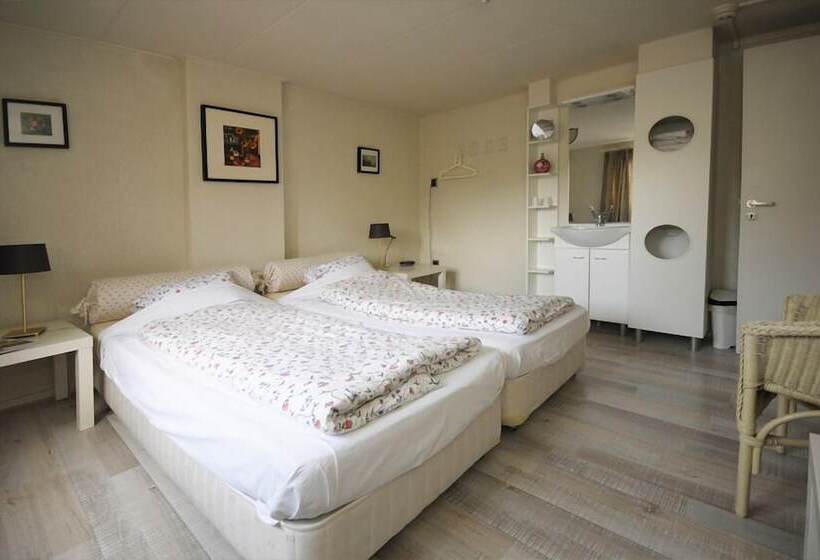 هتل Pension Auberge De Dael