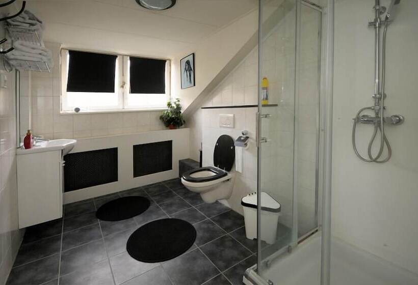 هتل Pension Auberge De Dael