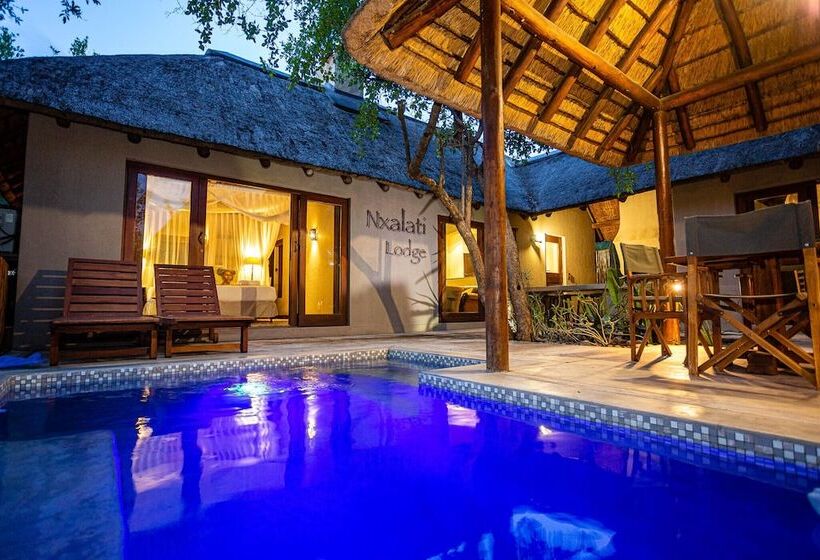 ホテル Raptors Lodge