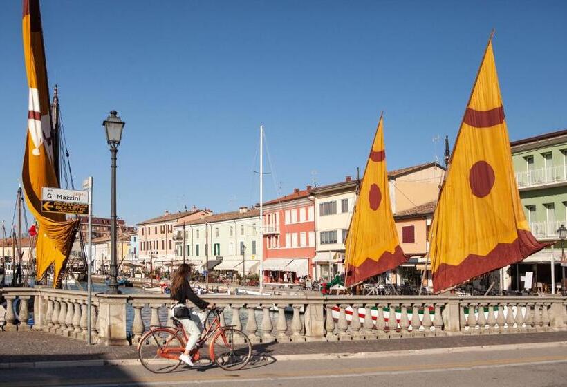 هتل Residence Sunrise Cesenatico