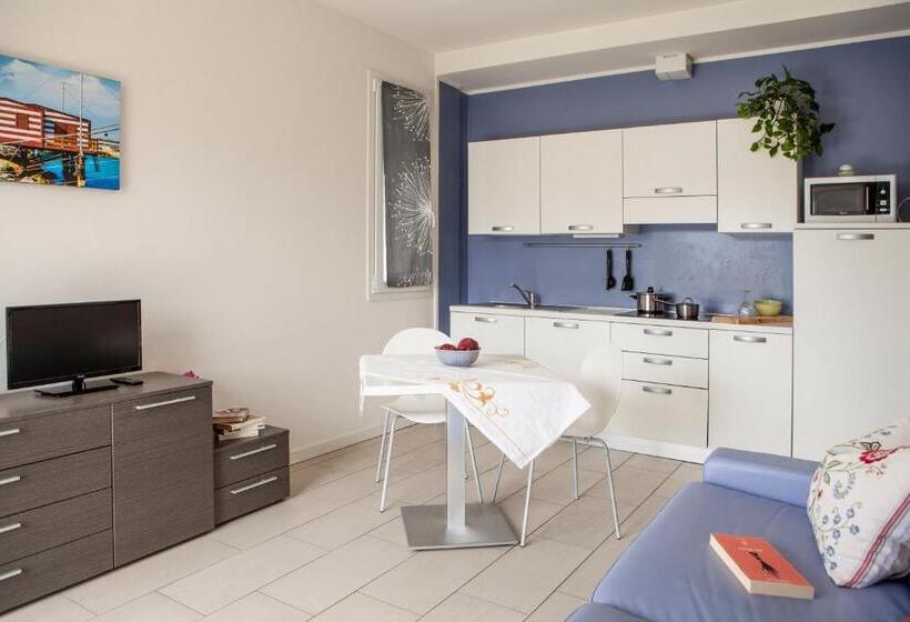 هتل Residence Sunrise Cesenatico