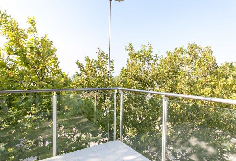 هتل Residence Sunrise Cesenatico