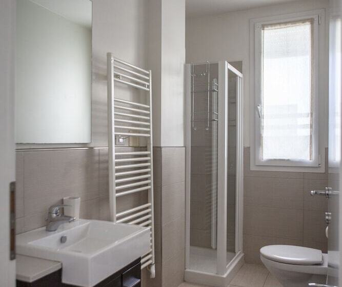 هتل Residence Sunrise Cesenatico