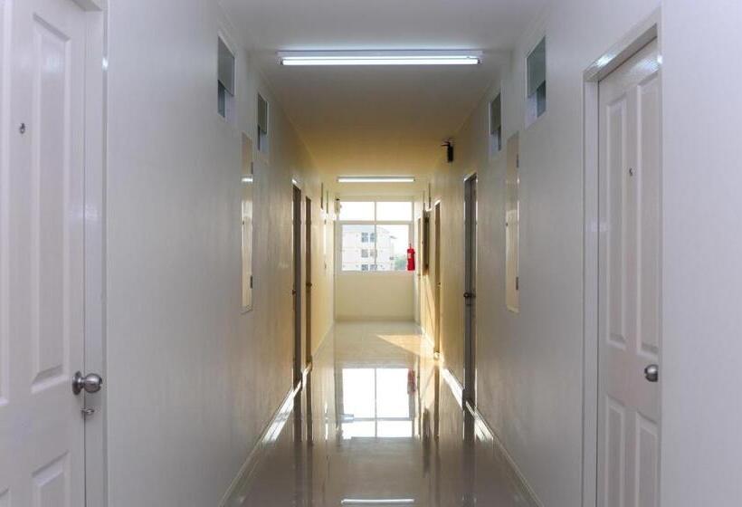 Отель Sawairiang Place