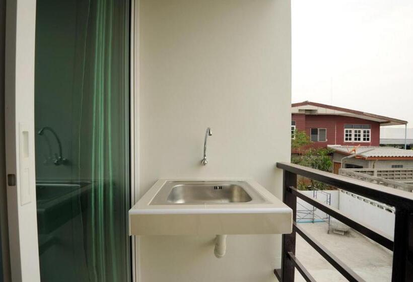 Отель Sawairiang Place