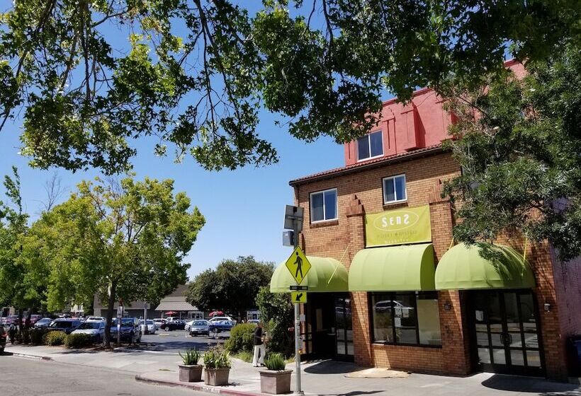 Sens Hotel & Vanne Bistro Berkeley