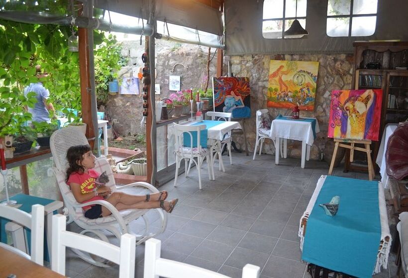 Отель Son Vapur Kuleli Konukevi