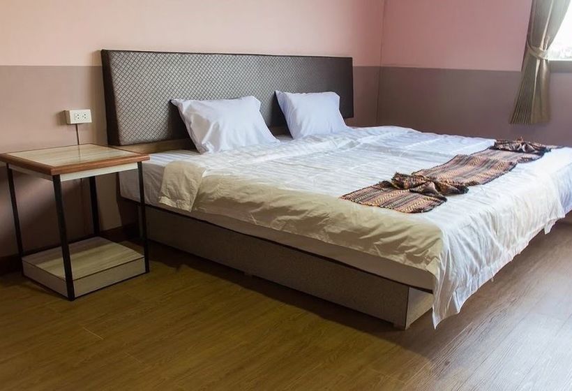 Отель Suanhom Resort