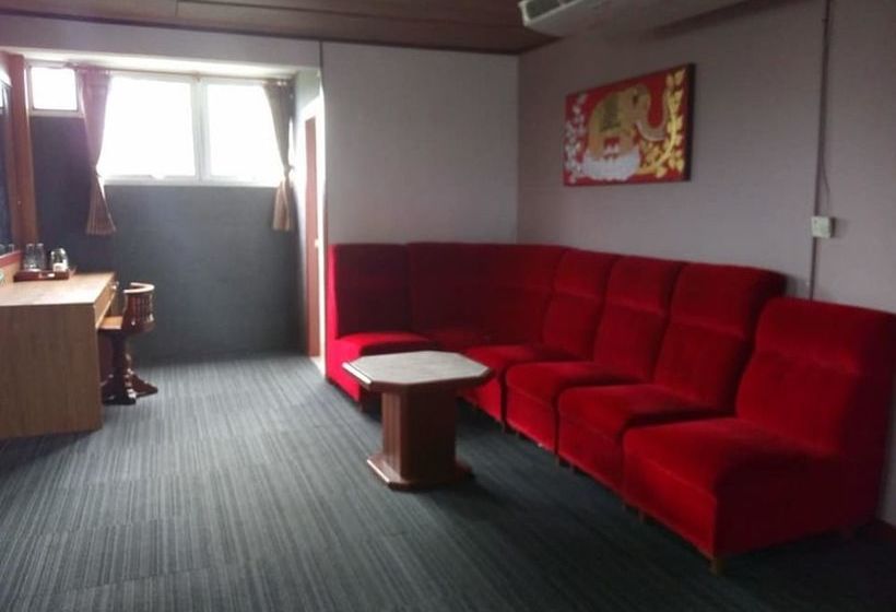 Отель Suanhom Resort