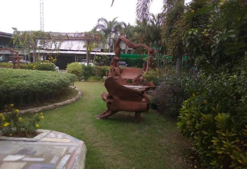 Отель Suanhom Resort