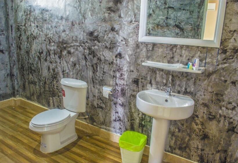 בית מלון כפרי The Fisherman's Chalet