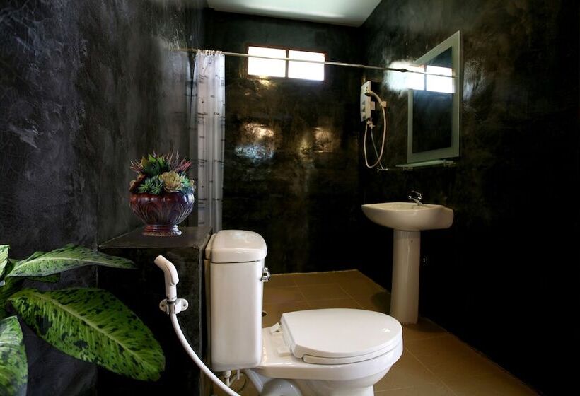 בית מלון כפרי The Fisherman's Chalet