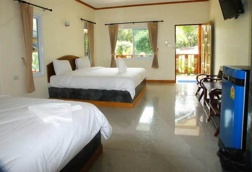 בית מלון כפרי The Fisherman's Chalet