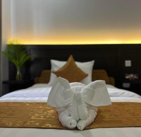 فندق The Moon Kampot Boutique