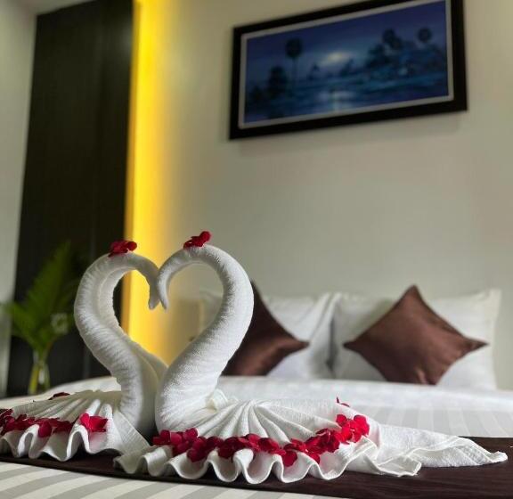 فندق The Moon Kampot Boutique