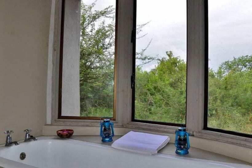 בית מלון כפרי Tingala Lodge