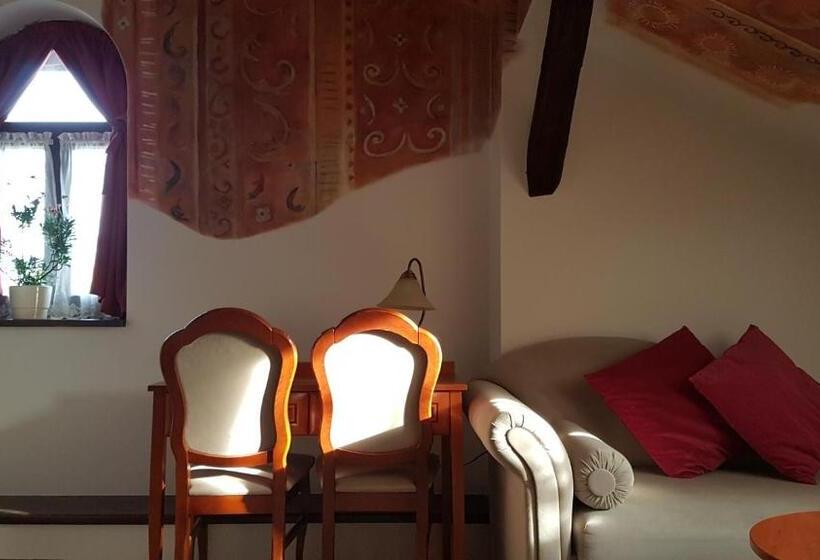 בית מלון כפרי Villa Del Arte Bed & Breakfast